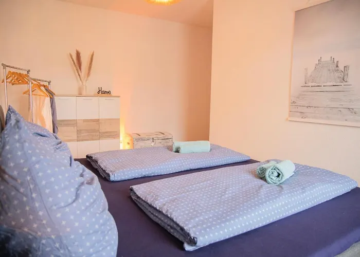 Blue Chili 01 - Top City Lage Am Hbhf Boxspringbett Bis 4 Pers